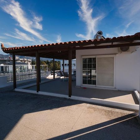Apartamento Tiny Studio Marousi Area Atenas Exterior foto