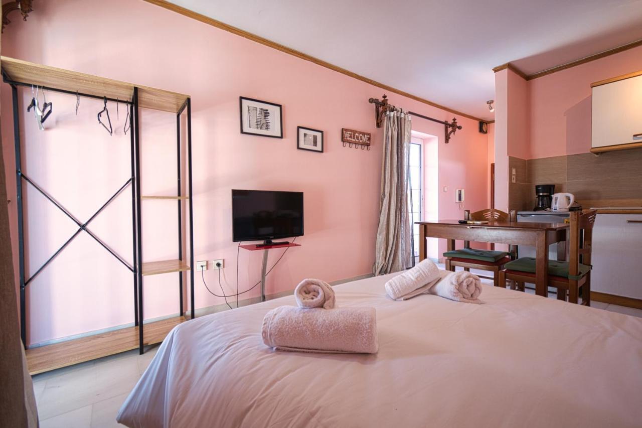 Apartamento Tiny Studio Marousi Area Atenas Exterior foto